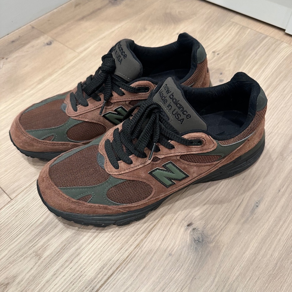NEW BALANCE 993 ALD SIZE 12 BEEF AND BROCCOLI